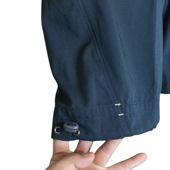 Tail Tech Golf Short Navy with Gold Zipper Pockets Size 12 - Picture 4 of 9